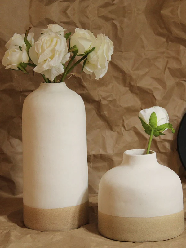 Off_White_and_Brown_2_Pcs_Colourblocked_Ceramic_Flower_Vase